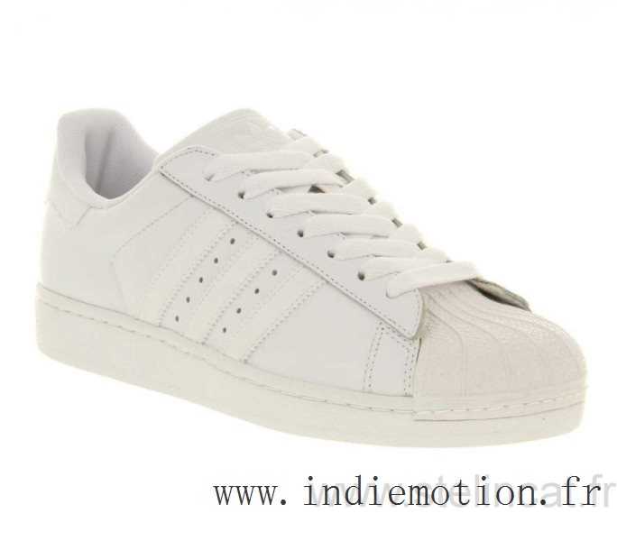 superstar noir taille 40